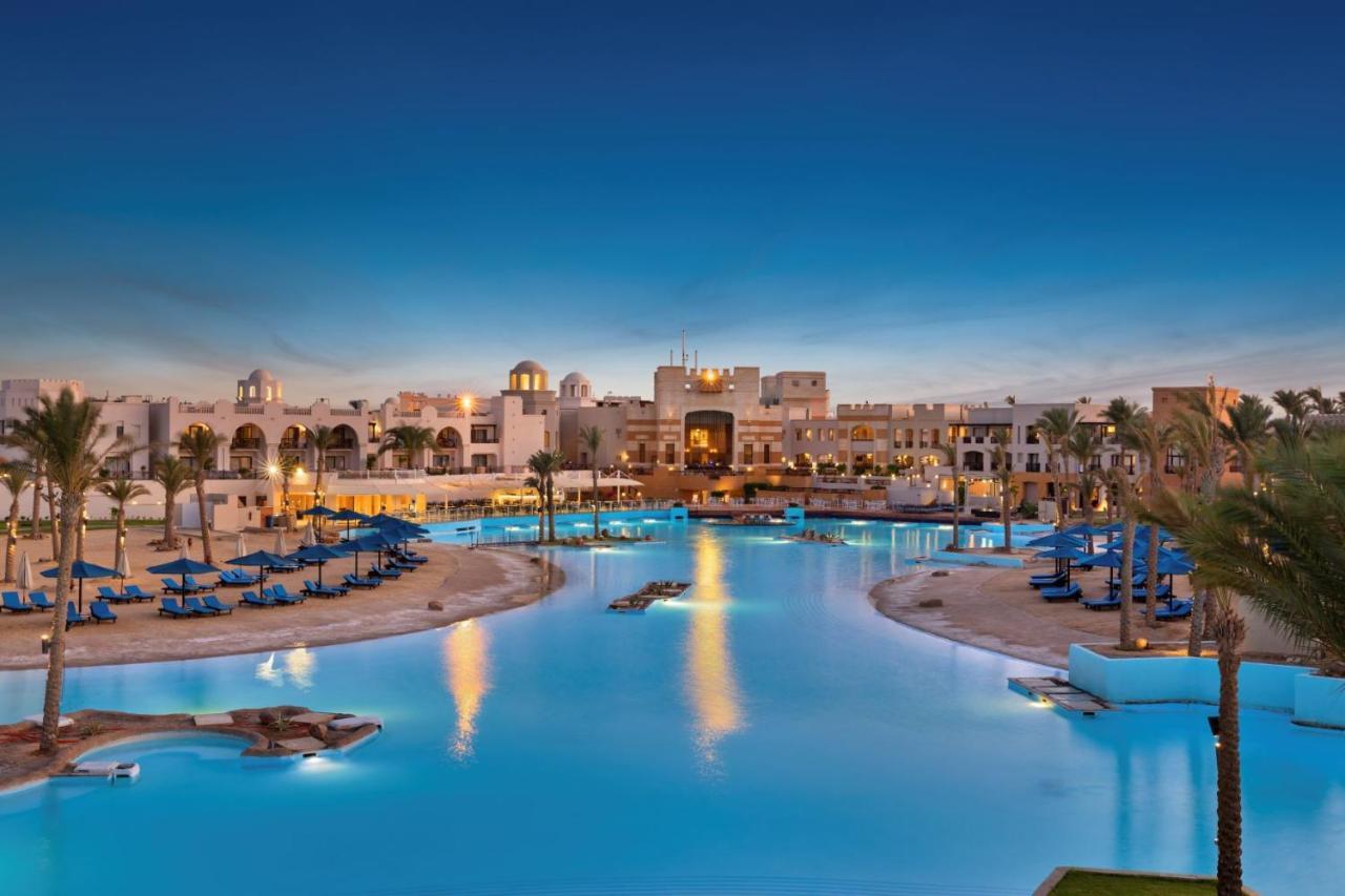 Pickalbatros The Palace Port Ghalib Exterior photo Hilton Luxor Resort