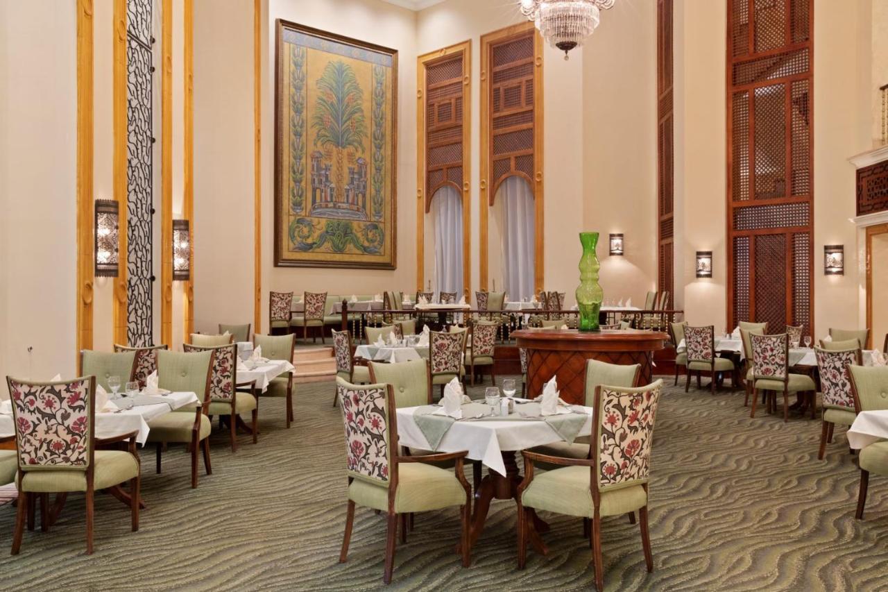 Pickalbatros The Palace Port Ghalib Exterior photo The restaurant at the Taj Mahal Palace