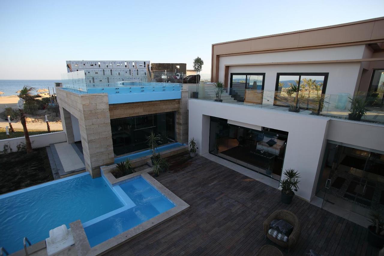 Pickalbatros The Palace Port Ghalib Exterior photo Villa in Akrotiri
