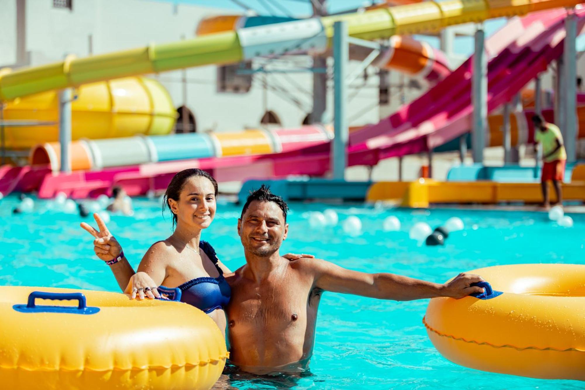 Pickalbatros The Palace Port Ghalib Exterior photo AquaPark